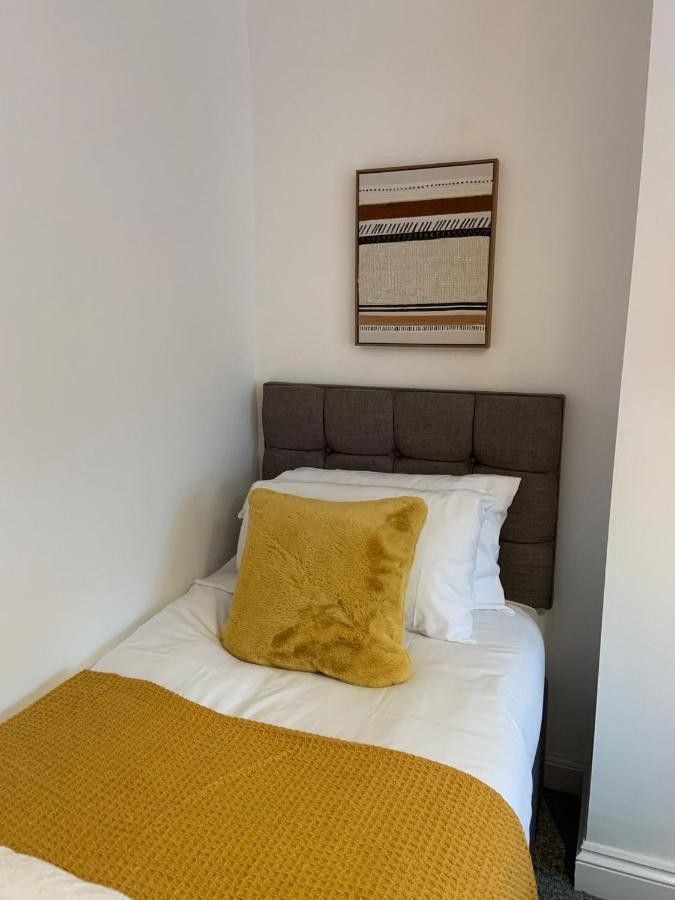 The Glenroy - Tv In Every Bedroom! Swansea Eksteriør billede
